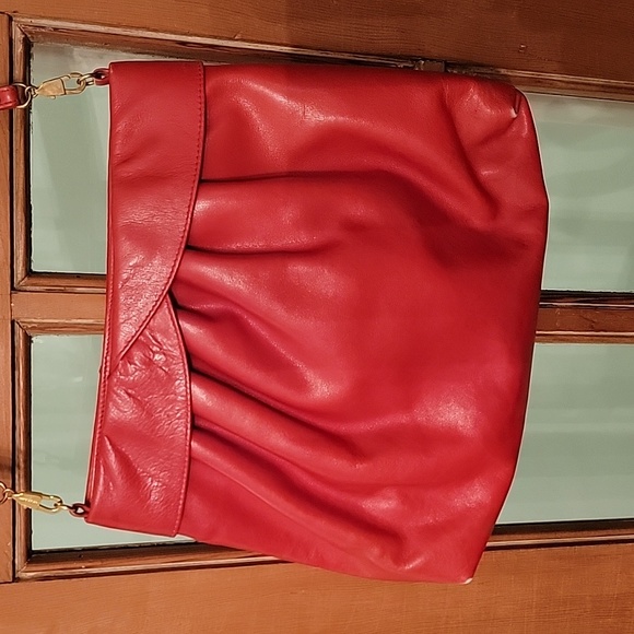 Salvadore Ferragamo Red Leather Purse Handbag Shoulder Pocketbook Handbag - Picture 2 of 12